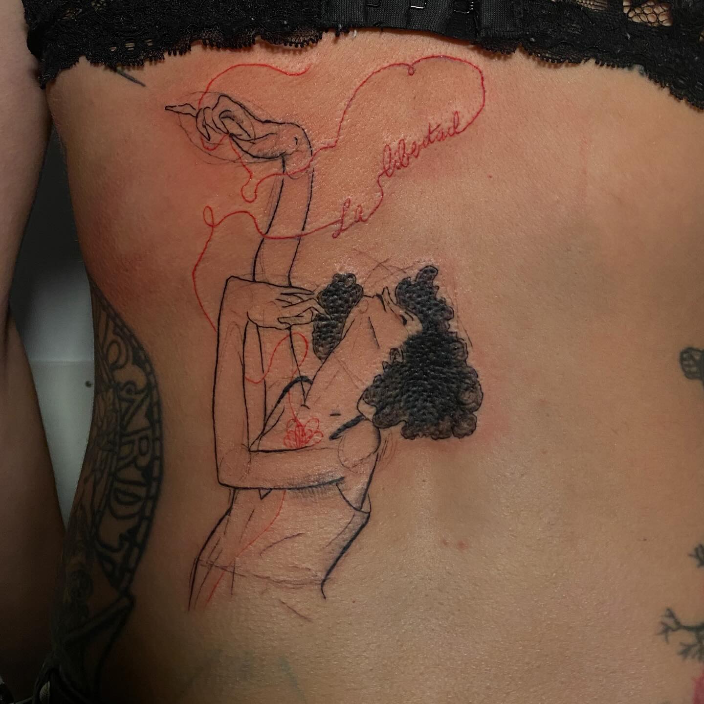 Libertad2 Libertad è molto più di un tatuaggio: è un grido silenzioso di rinascita e potere personale.